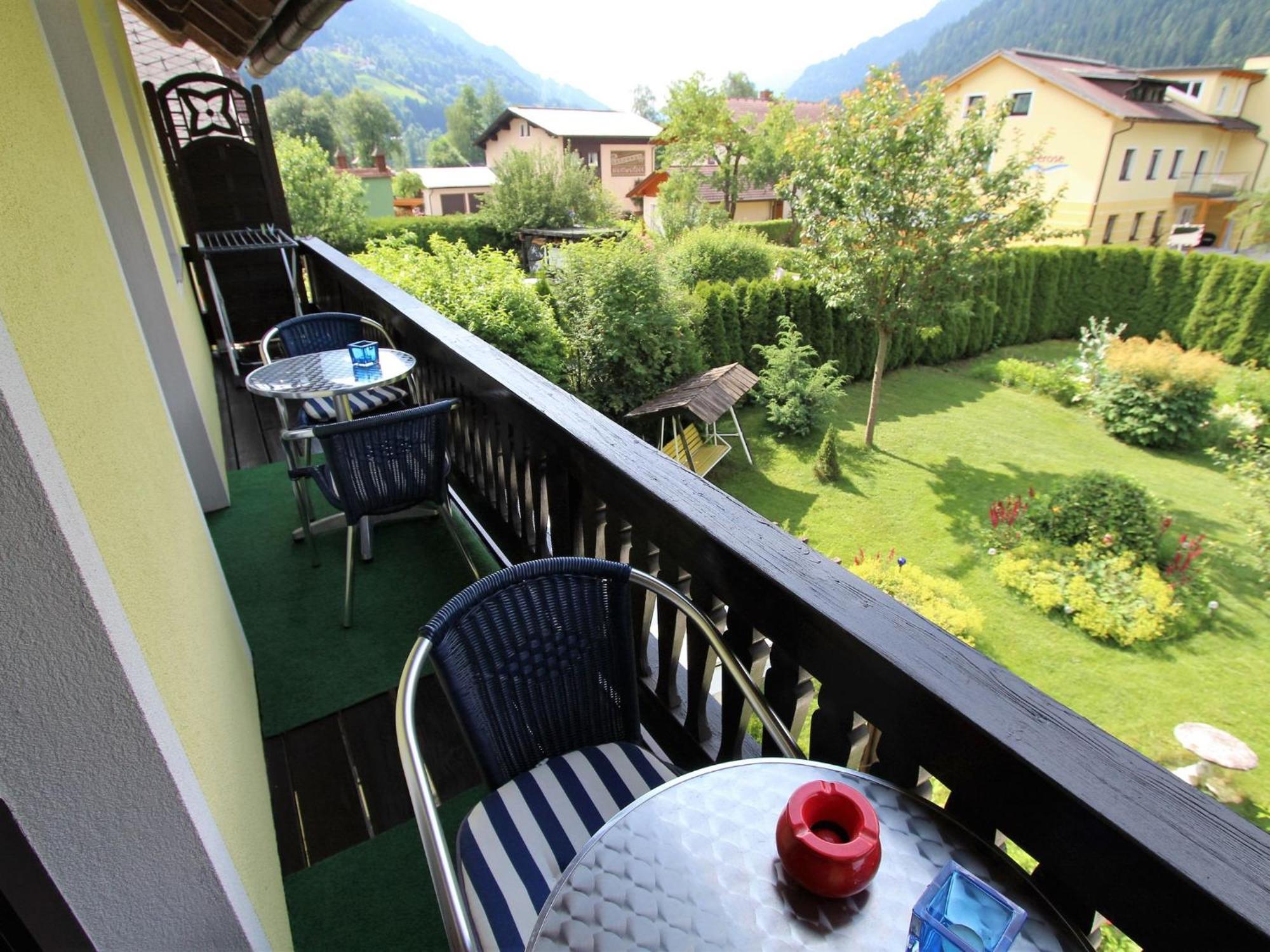 Apartment In Feld Am See With Lake Access Bagian luar foto