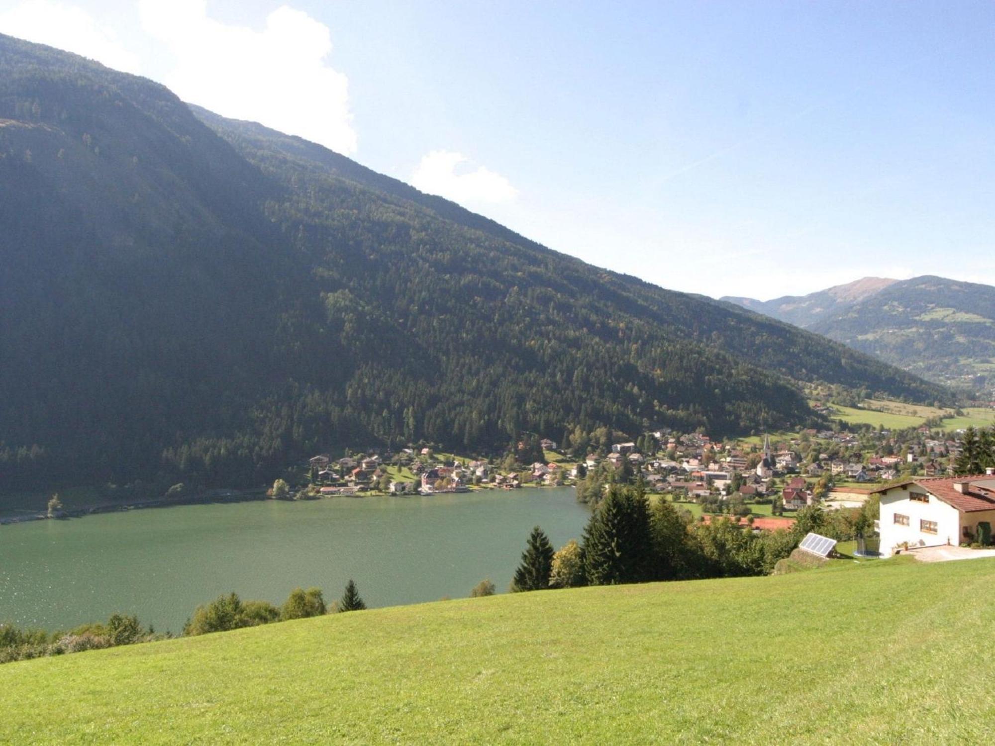 Apartment In Feld Am See With Lake Access Bagian luar foto